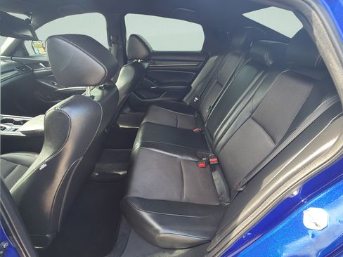 Used 2022 Honda Accord Sport image 14