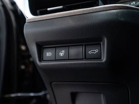 Certified 2025 Toyota Grand Highlander AWD image 23