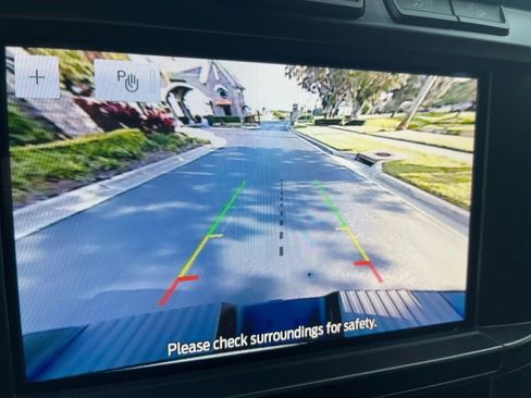 Used 2024 Ford F250 XLT w/ FX4 Off-Road Package image 11