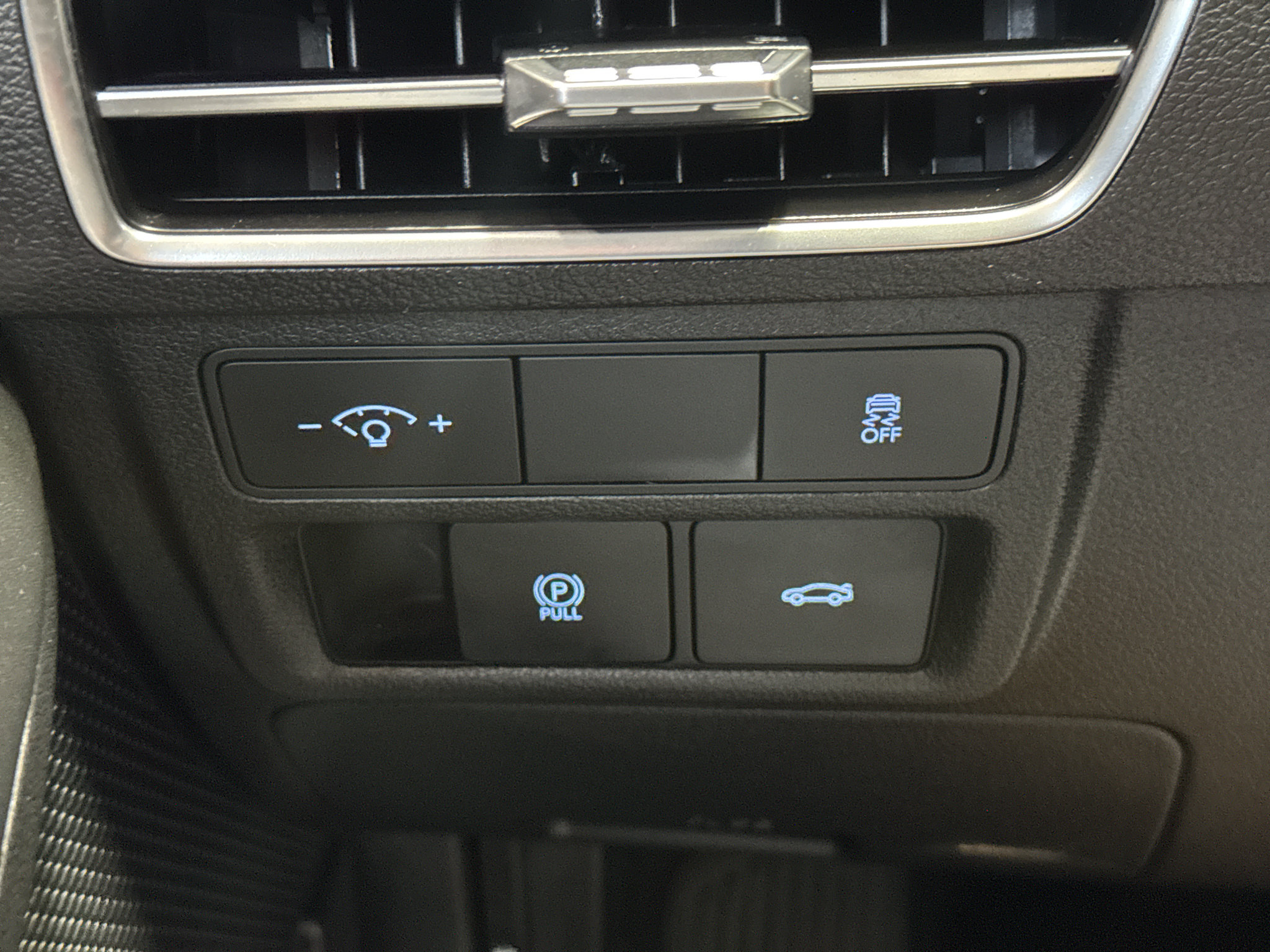 Used 2025 Hyundai Sonata SEL FWD image 29