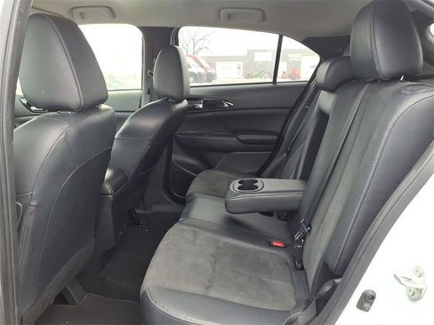 Used 2024 Mitsubishi Eclipse Cross SE image 5