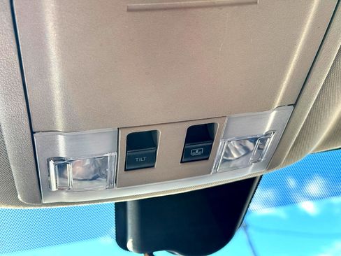 Used 2014 Lincoln MKX AWD w/ Equipment Group 102A image 67