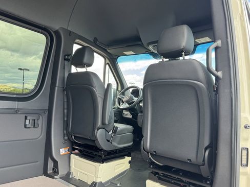 New 2026 Mercedes-Benz Sprinter 2500 image 19