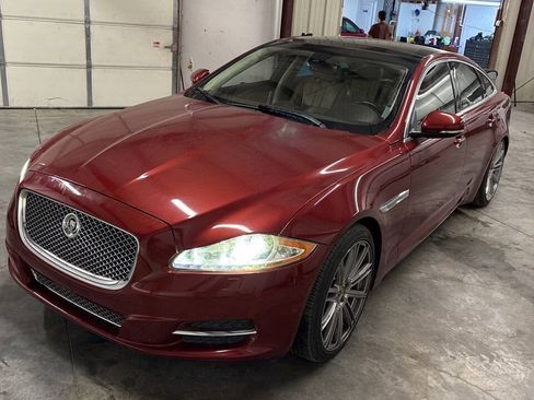 Used 2011 Jaguar XJ RWD image 2