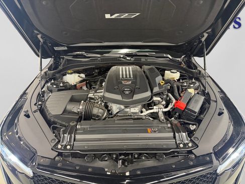 Used 2023 Cadillac CT4 V w/ Navigation Package image 5