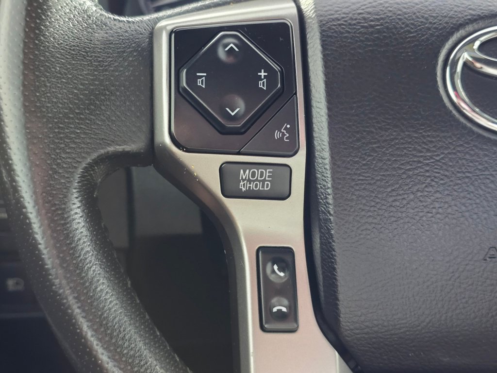 Used 2021 Toyota Tacoma Limited AWD/4WD image 45