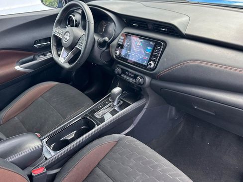Certified 2023 Nissan Kicks SR FWD image 16