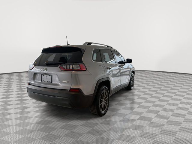 Used 2019 Jeep Cherokee Latitude Plus FWD image 10