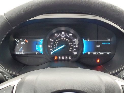 Used 2024 Ford Edge SEL w/ Sport Appearance Package image 21