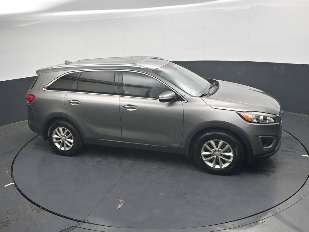 Used 2018 Kia Sorento AWD image 24