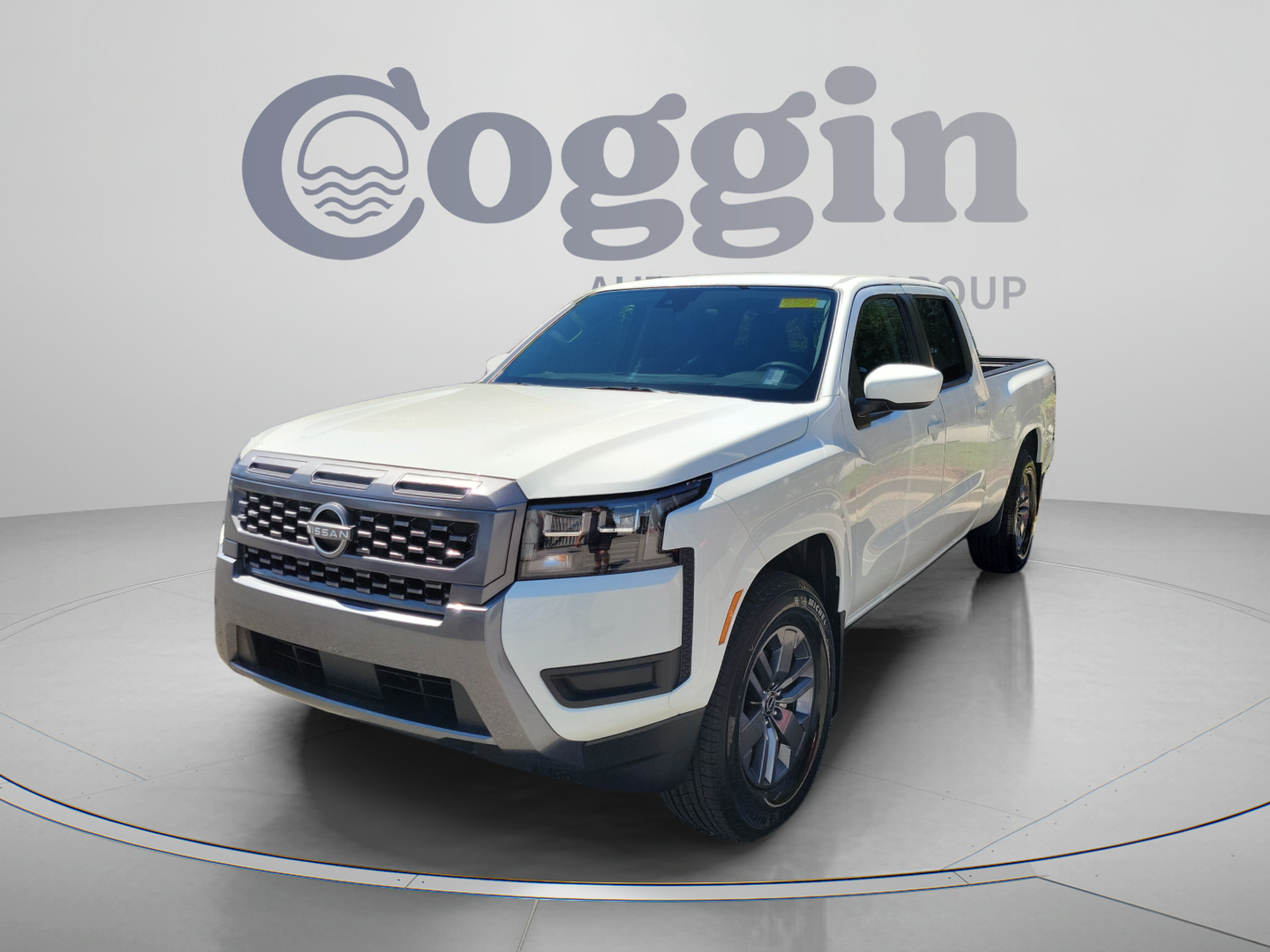 Used 2026 Nissan Frontier SV w/ All-Weather Content Package RWD image 8