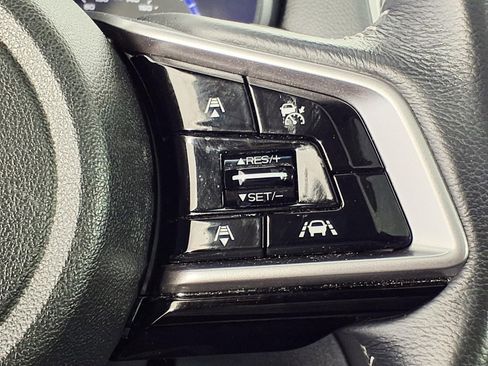 Used 2018 Subaru Legacy 2.5i Limited image 19