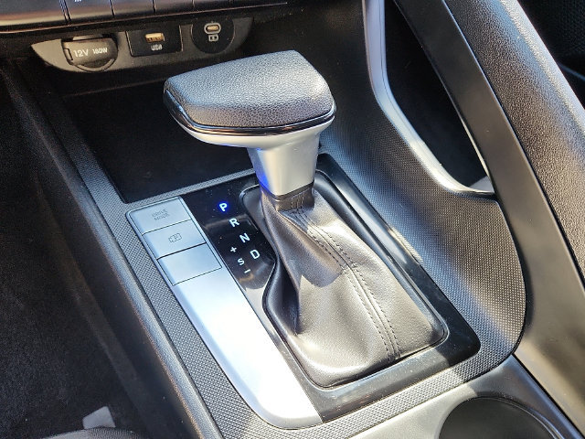 Used 2024 Hyundai Elantra SEL FWD image 15