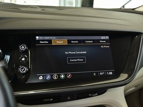 Used 2021 Buick Envision Essence image 23