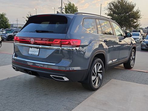 New 2026 Volkswagen Atlas SE image 4