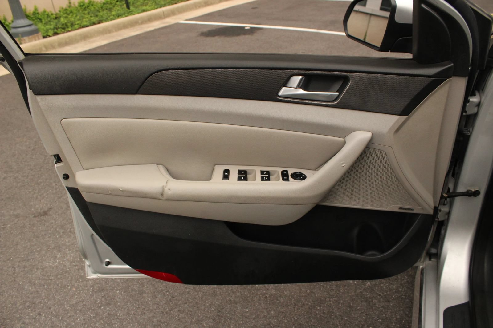 Used 2015 Hyundai Sonata Sport w/ Option Group 04 FWD image 15