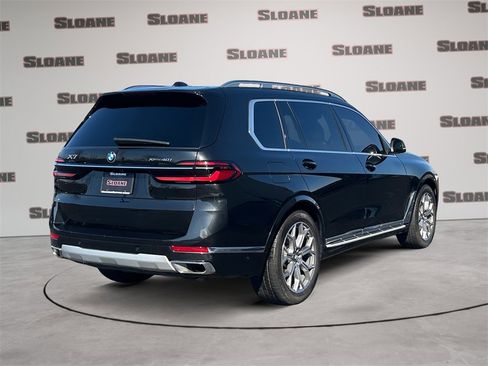 Used 2023 BMW X7 xDrive40i w/ Premium Package image 5