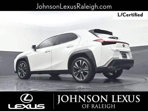 Used 2025 Lexus UX 300h FWD w/ Accessory Package (Z2) image 17