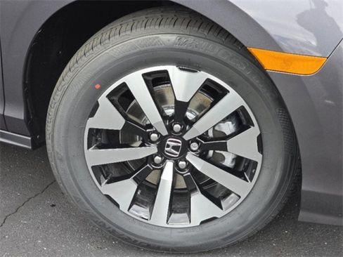 New 2026 Honda Odyssey EX-L image 2