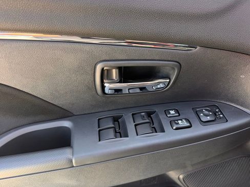 New 2026 Mitsubishi Outlander Sport LE AWD/4WD image 28