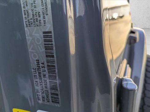 Used 2021 Jeep Wrangler Unlimited Rubicon image 25