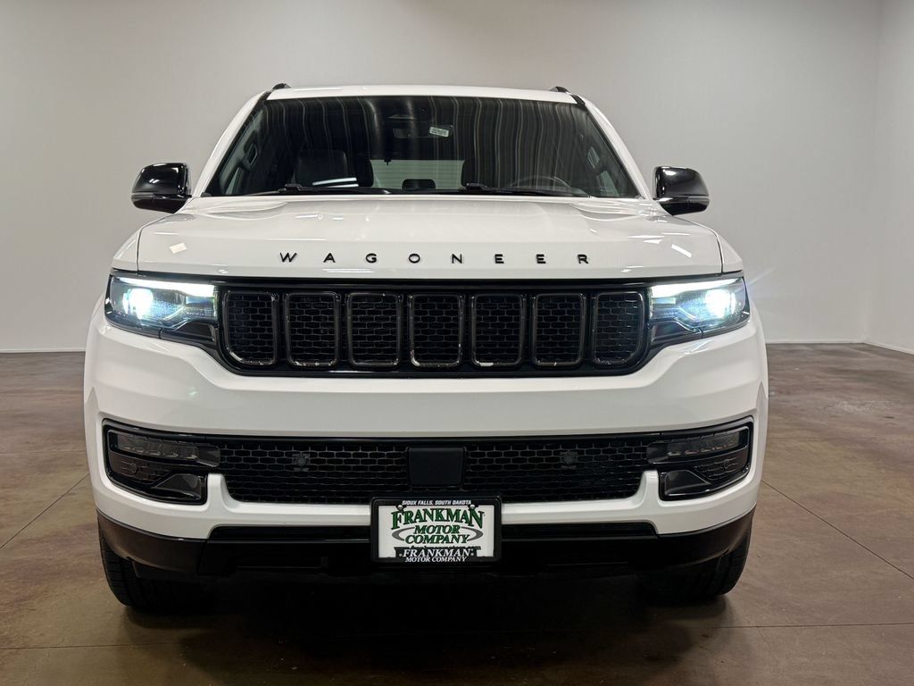 Used 2024 Jeep Wagoneer Series II AWD/4WD image 29