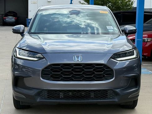 Used 2025 Honda HR-V LX image 3