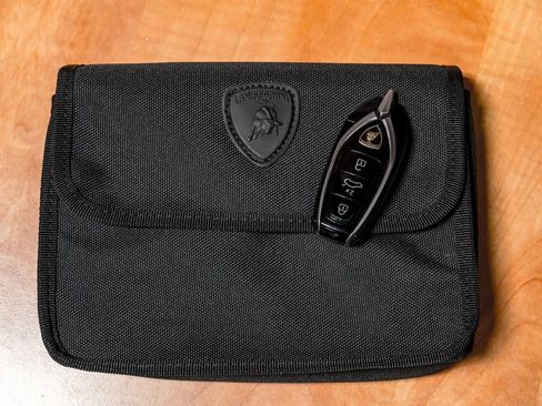 Used 2023 Lamborghini Urus Performante AWD/4WD image 66