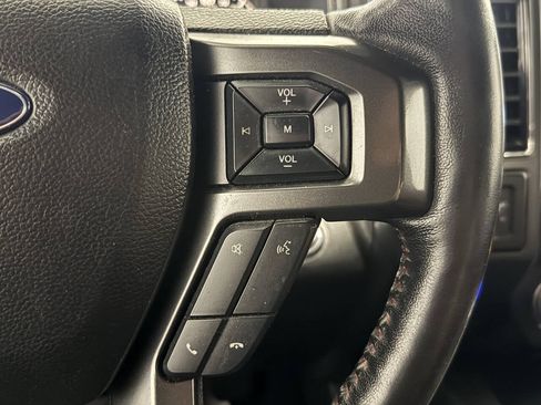 Used 2018 Ford F150 Lariat w/ Equipment Group 502A Luxury AWD/4WD image 27