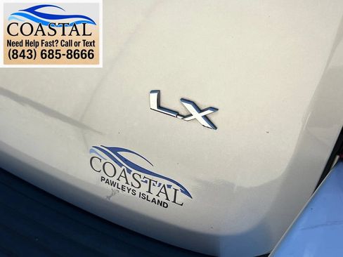 Used 2006 Kia Sedona LX FWD image 28