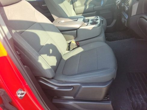 Used 2021 Chevrolet Silverado 1500 Custom image 9