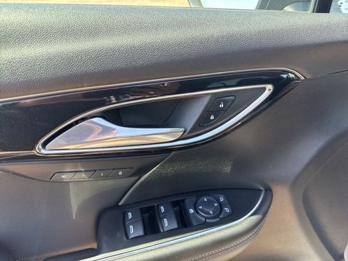 Used 2024 Buick Envision Preferred AWD/4WD image 24