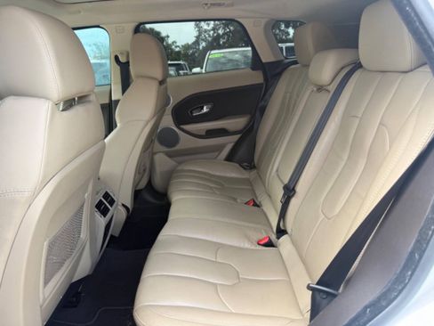 Used 2015 Land Rover Range Rover Evoque Pure Premium AWD/4WD image 17