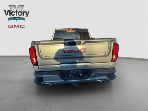 Used 2024 GMC Sierra 1500 AT4 w/ Technology Package image 16
