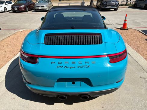Used 2019 Porsche 911 Targa 4 GTS AWD/4WD image 5