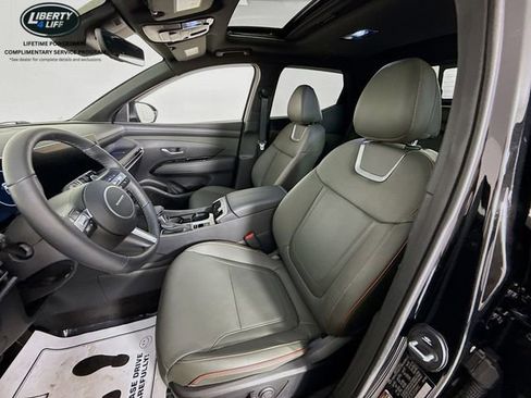 Used 2025 Hyundai Santa Cruz Limited image 23