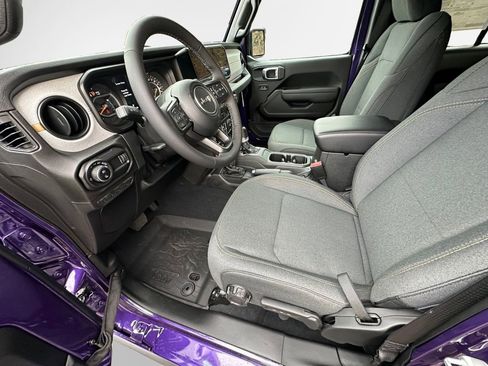 New 2026 Jeep Gladiator Willys image 19