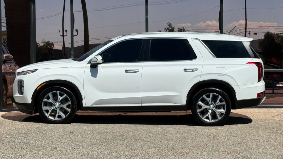 Used 2020 Hyundai Palisade SEL w/ Convenience Package FWD image 4
