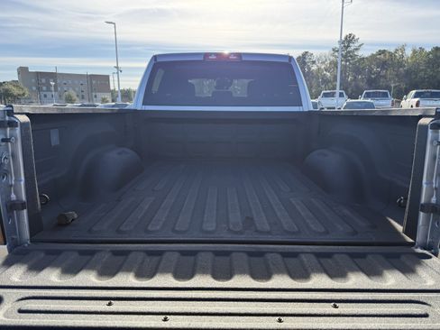 Used 2024 RAM 2500 Big Horn w/ Night Edition image 30