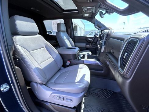 Certified 2020 Chevrolet Silverado 1500 LTZ w/ LTZ Premium Package AWD/4WD image 16