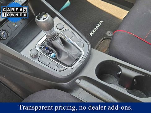 Used 2022 Hyundai Kona SE FWD image 29
