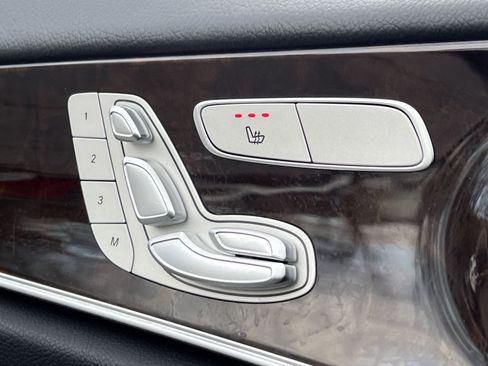 Certified 2023 Mercedes-Benz E 350 4MATIC Sedan w/ Premium Package image 34