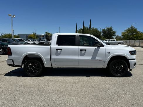 New 2026 RAM 1500 Laramie AWD/4WD image 9