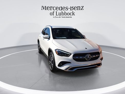 New 2025 Mercedes-Benz GLA 250 GLA 250 image 2