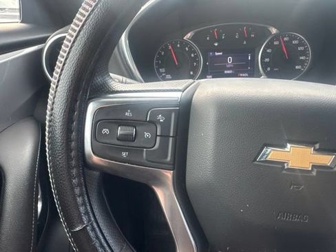 Used 2021 Chevrolet Blazer LT FWD image 9