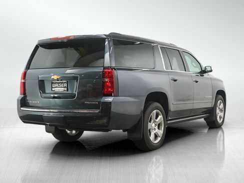 Used 2019 Chevrolet Suburban Premier AWD/4WD image 5