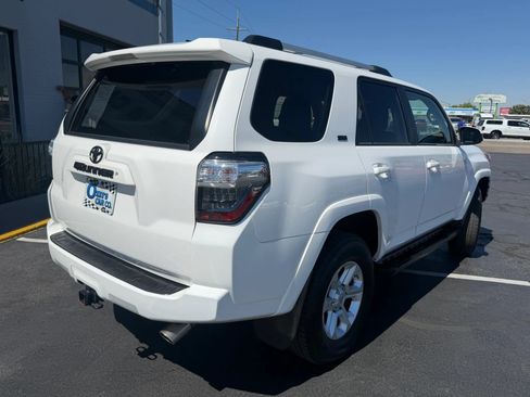 Used 2020 Toyota 4Runner SR5 w/ Wilderness Package AWD/4WD image 3