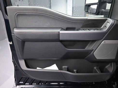 New 2025 Ford F150 Lariat w/ Equipment Group 502A High image 24