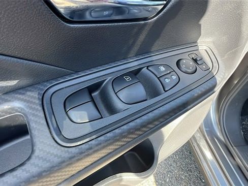 New 2025 Nissan Versa SV w/ Trunk Package image 21