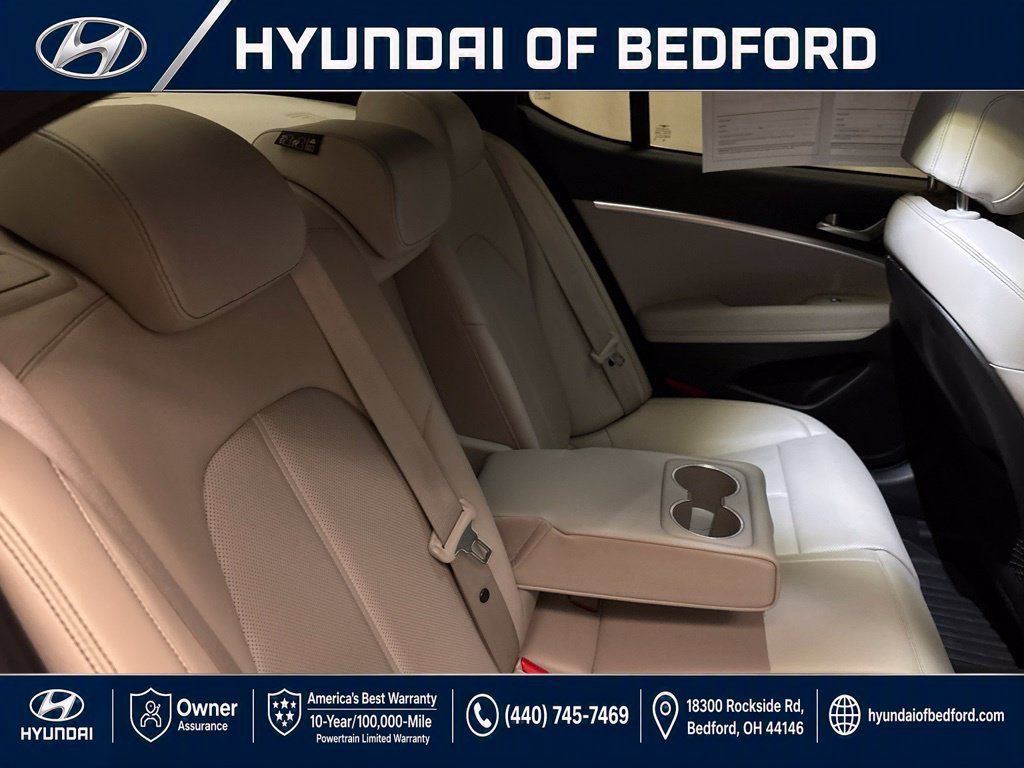 Used 2023 Genesis G70 2.0T AWD/4WD image 24